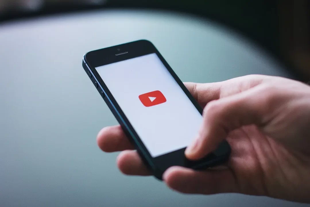 Google’s YouTube Chatbots Revolutionize Engagement